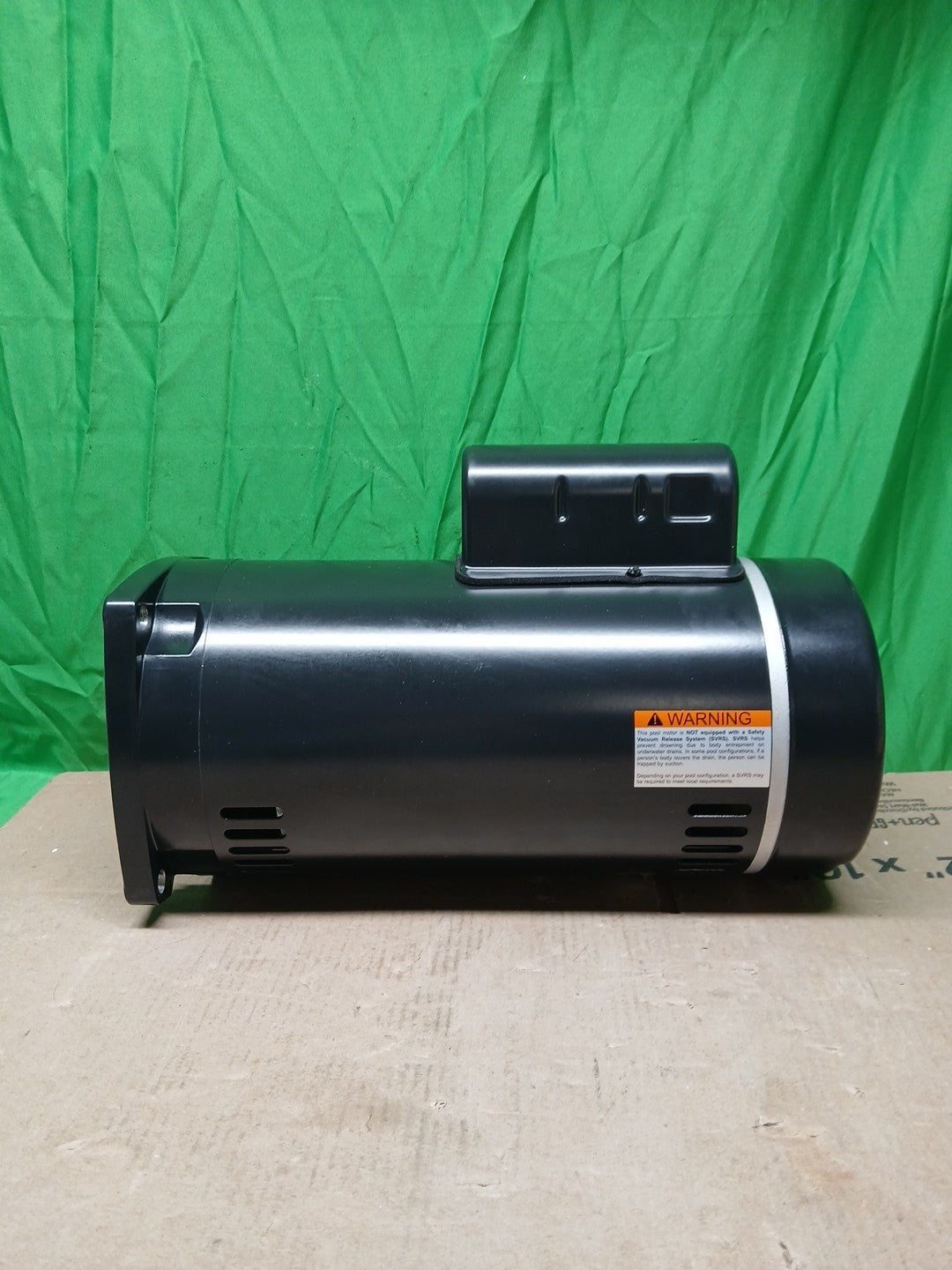 VEVOR 1.5 HP Pool Pump Motor, 56Y Frame, 115V((12.8 Amps))/230V(6.4 Amps)...