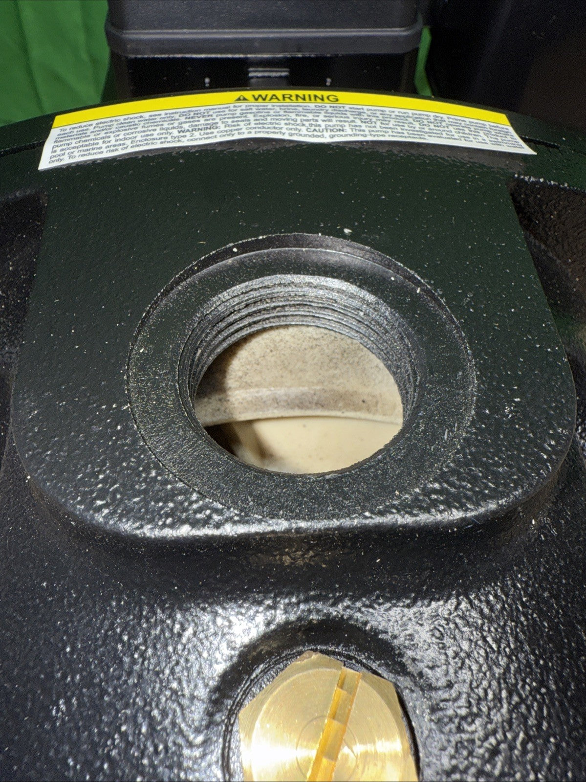 LEO3/4 HP 115/230-Volt Cast Iron Convertible Jet Pump NEW Open Box