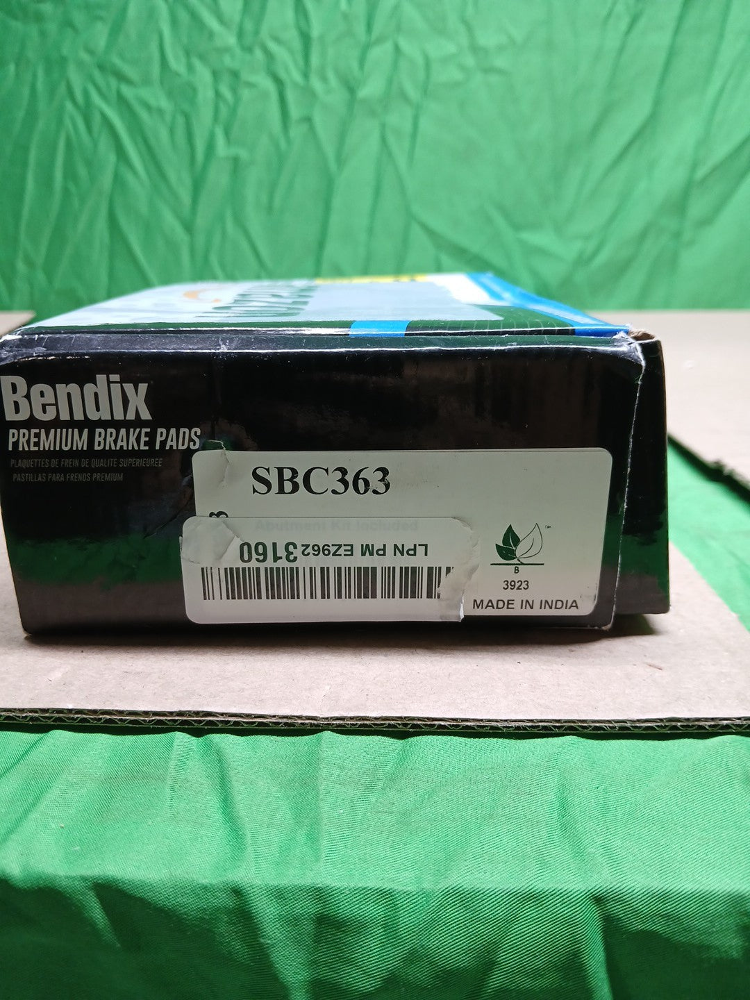 Disc Brake Pad Set-Premium Ceramic Bendix SBC363