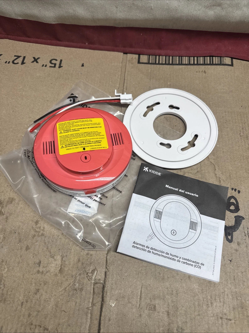 Kidde 30CUAR-V Smoke Carbon Monoxide Alarm Hardwired AA Backup New Open Box