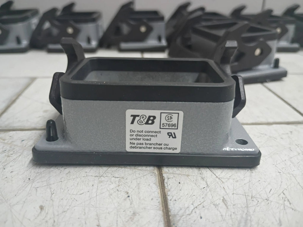 (10 Pack) ABB PB306 Locking Pannel Base THOMAS & BETTS New Open Box