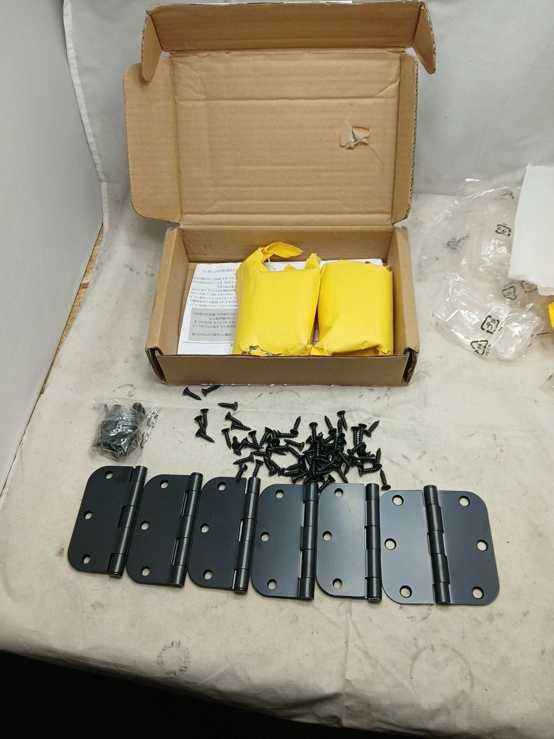 18pk Rounded Interior Door Hinges Matte Black 3.5" x 3.5" - OB