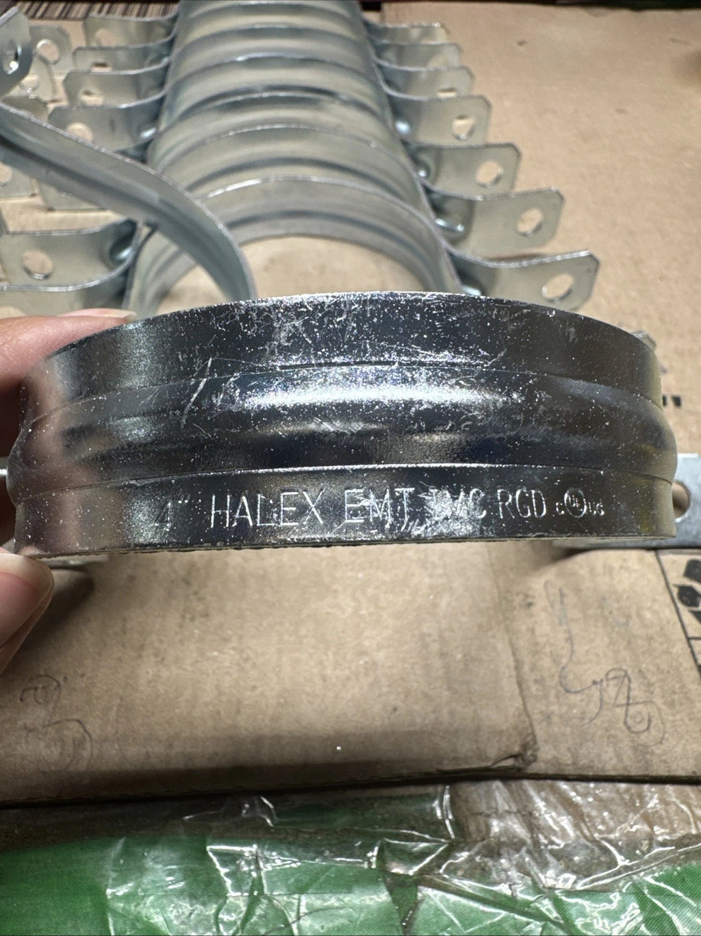 Lot of 20 Halex Rigid 4" Steel Heavy Duty Two-Hole Conduit Strap 61240B HM529