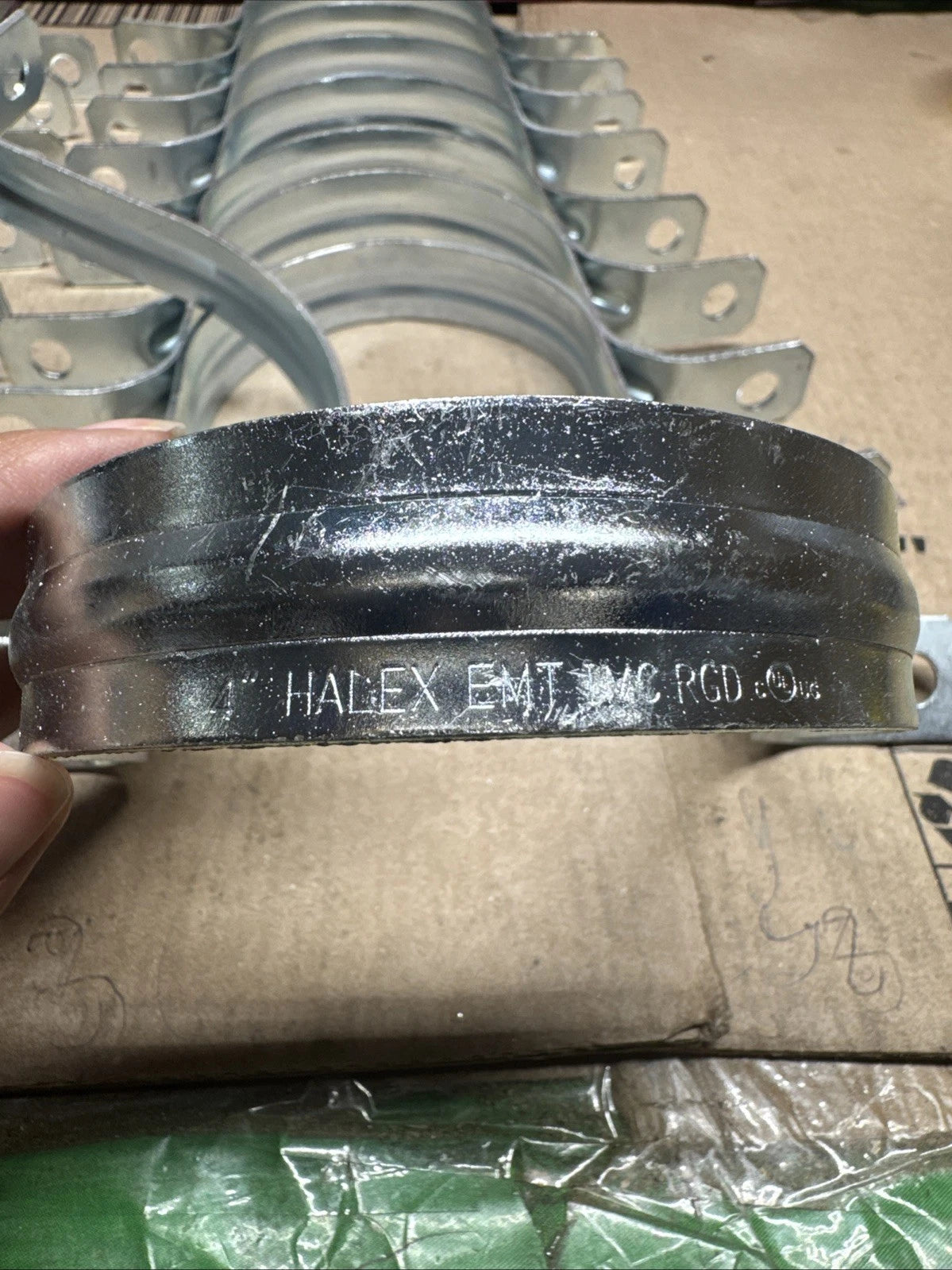 Lot of 20 Halex Rigid 4" Steel Heavy Duty Two-Hole Conduit Strap 61240B HM529