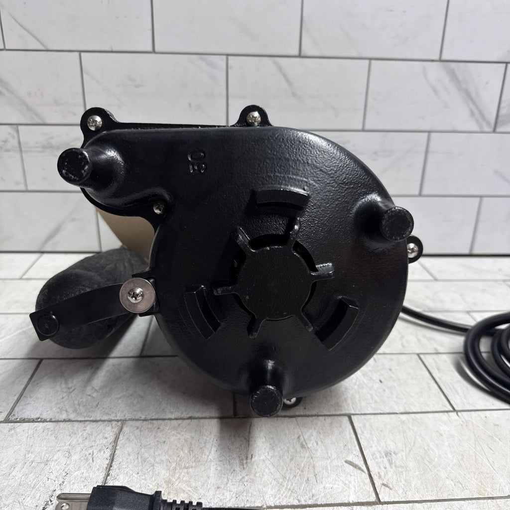 Everbilt HDS50- 1/2 HP Cast Iron Sump Pump W/ Vertical Float Switch NEW OPEN BOX