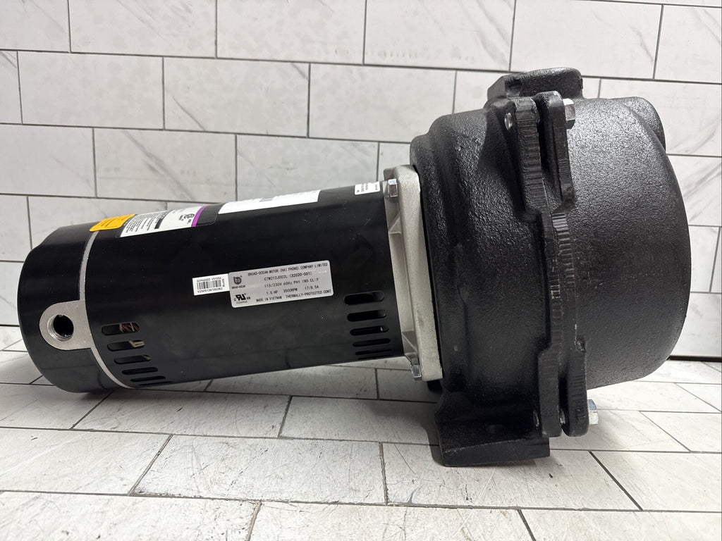 Wayne WLS150 1-1/2 HP Cast Iron Quick-Prime Lawn-irrigation Sprinkler Pump. NOB
