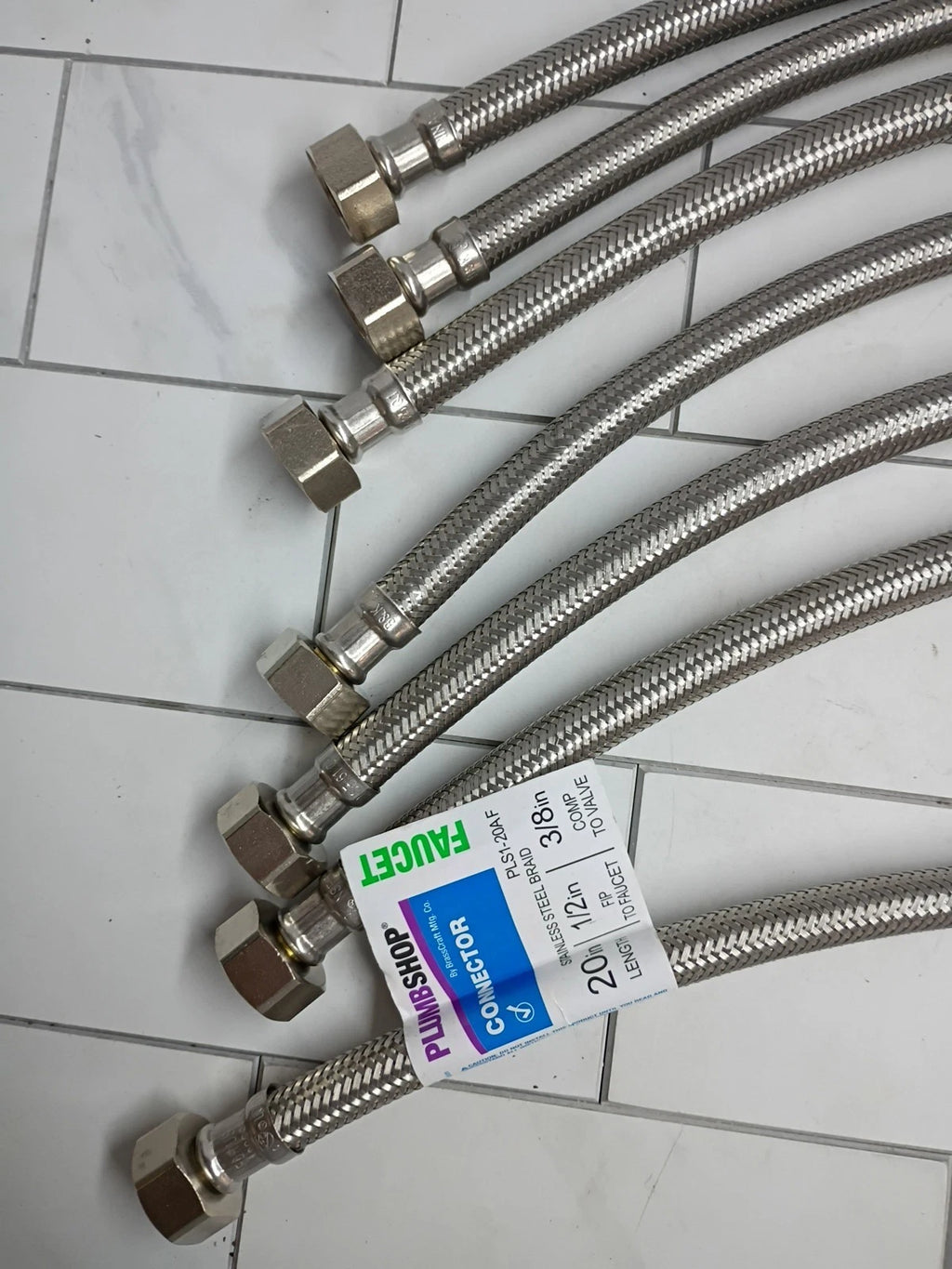 7pk 3/8 in. x 1/2 in FIP x 20 in Length Braided Stainless Steel Faucet connector
