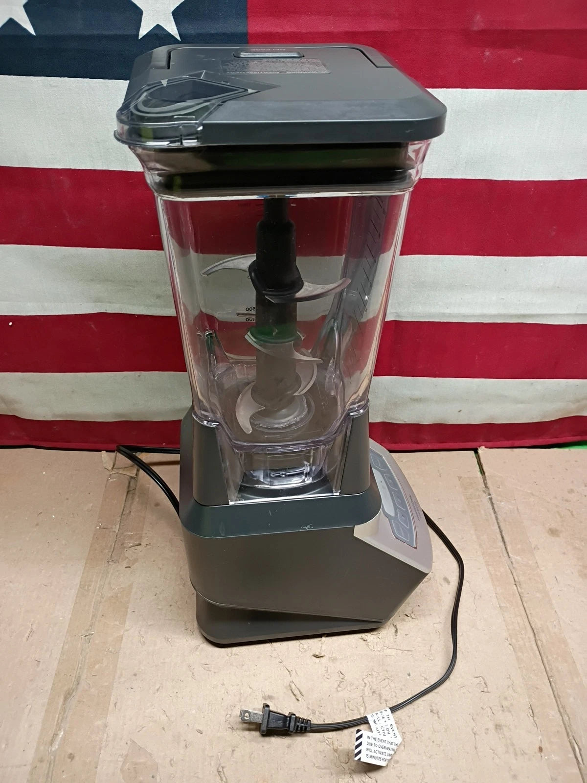 Ninja BL660 3 Speed Blender - Gray, Used Tested