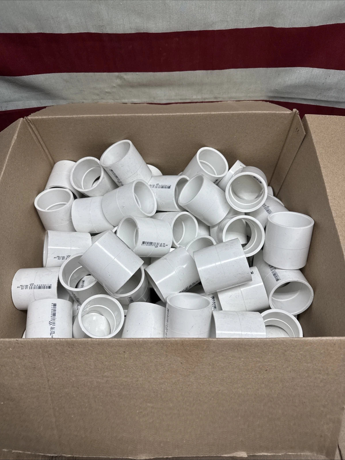 Lot Of 100 Charlotte Pipe and Foundry Coupling Pvc White 1-1/2" X 1-1/2"