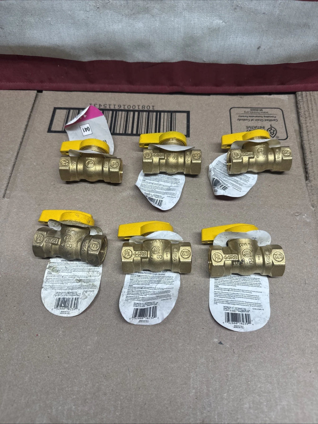 6PK Everbilt 1/2 in. Brass Lever-Handle FPT 1-Piece Body Gas Ball Valve