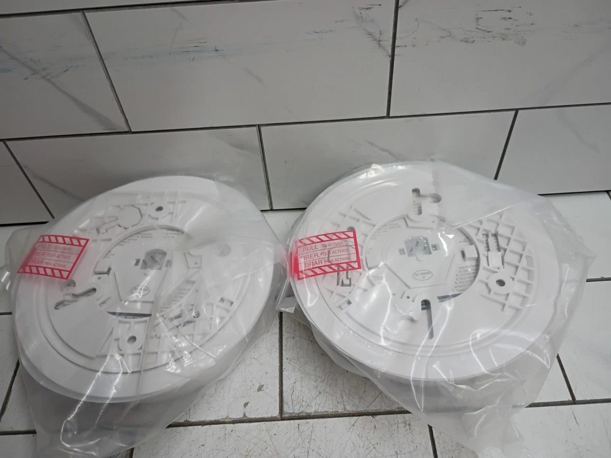(2 Pack) USI/SM/HW10YR 2-IN-1 Smoke & Fire Alarm Hardwired + 10 Yr Battery OB