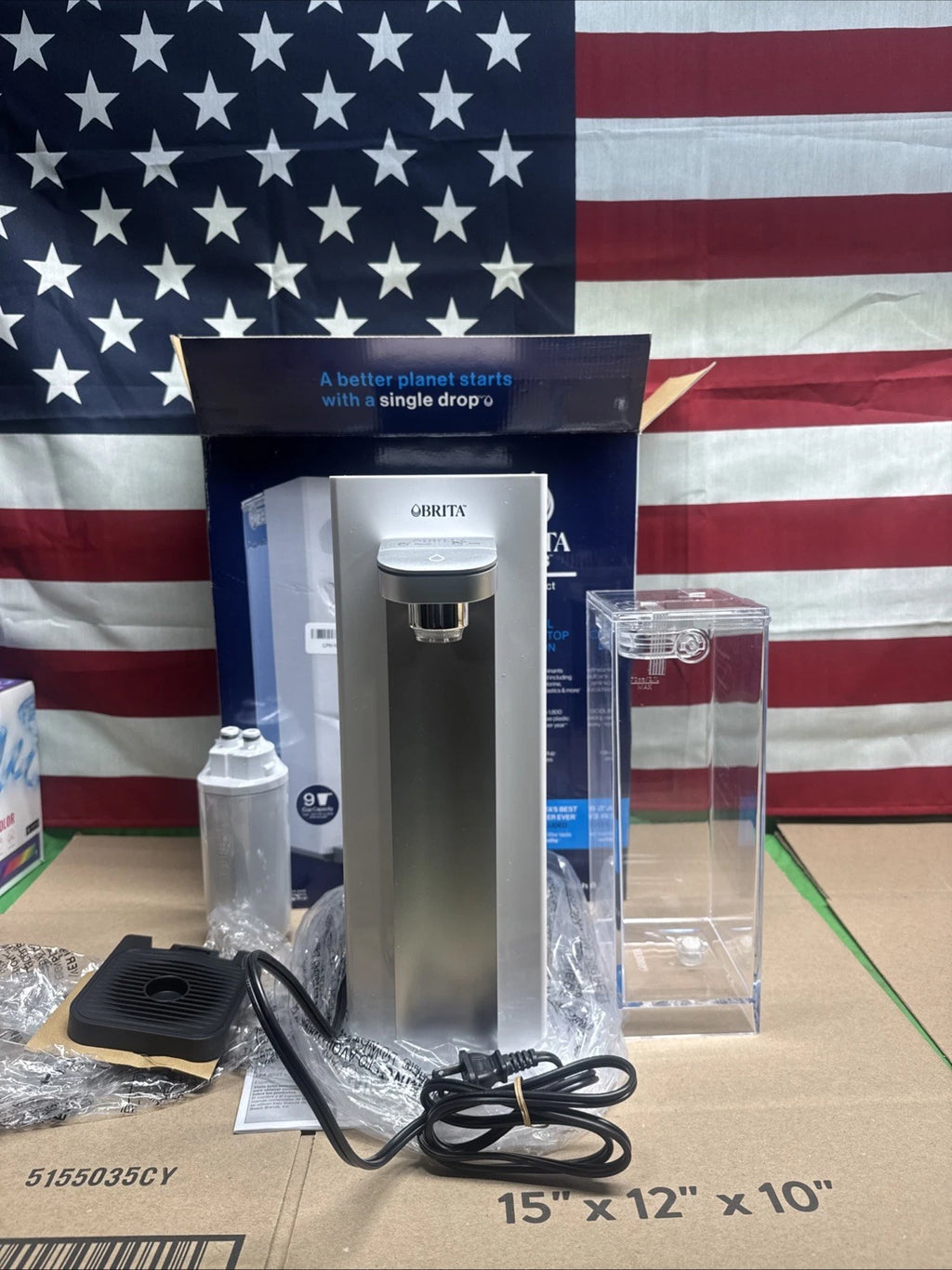 Brita Hub Compact Instant Powerful Countertop Water Filter System 9 Cup Tank
