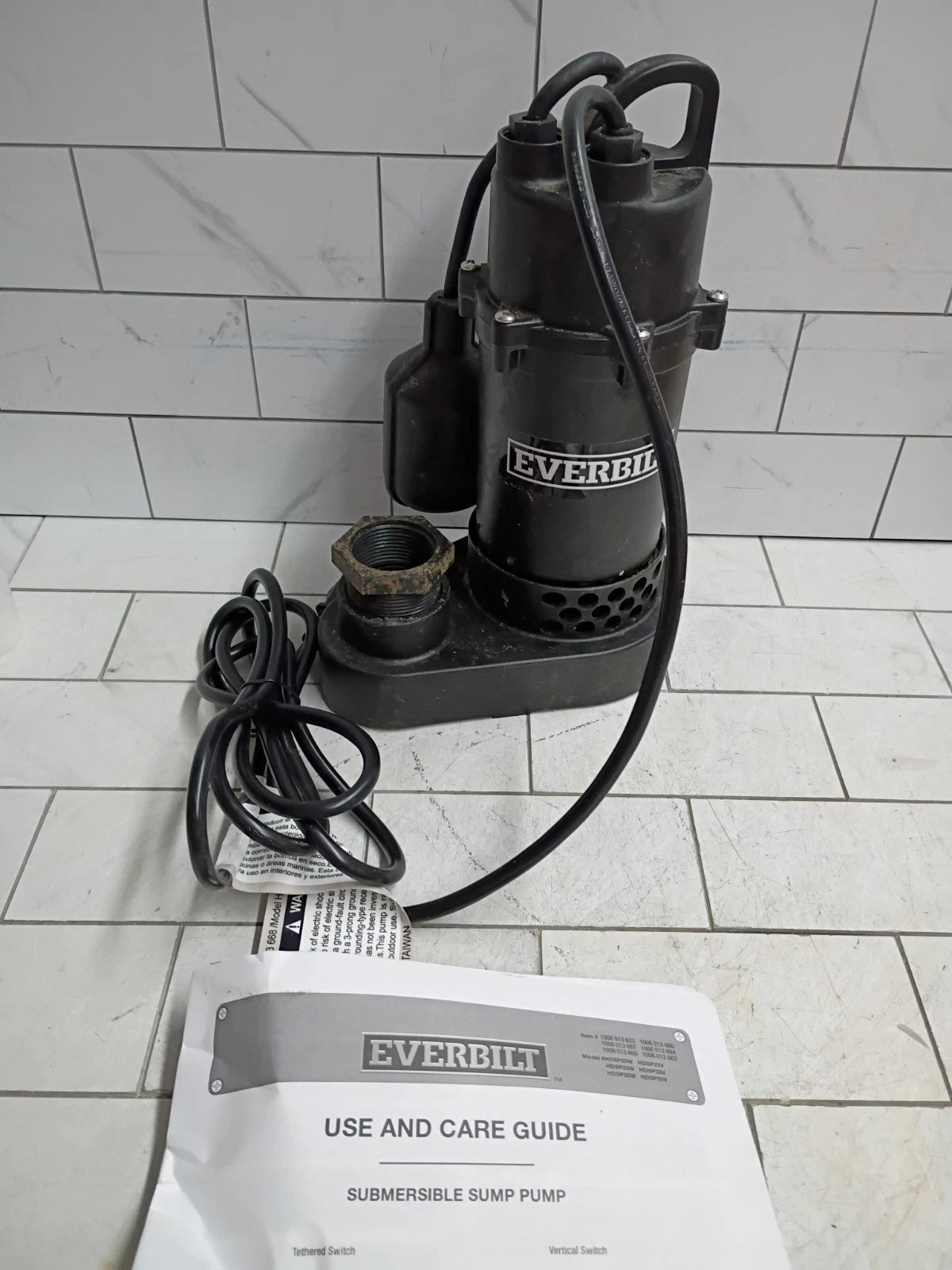 Everbilt HDSP50W 1/2 HP Submersible Aluminum Sump Pump with Tethered Switch Used