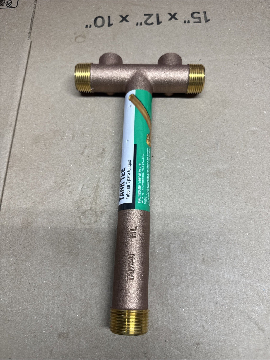 EVERBILT 10 in. Brass Dual Threaded Tank Tee 1" NEW