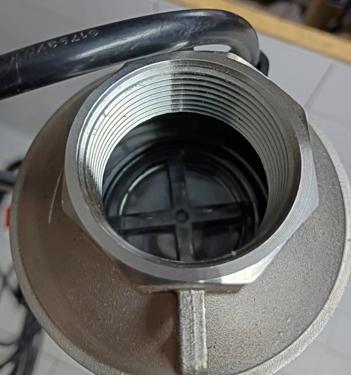 vevor submersible pump type 4ssm5/6 230v 1 Hp. Open Box