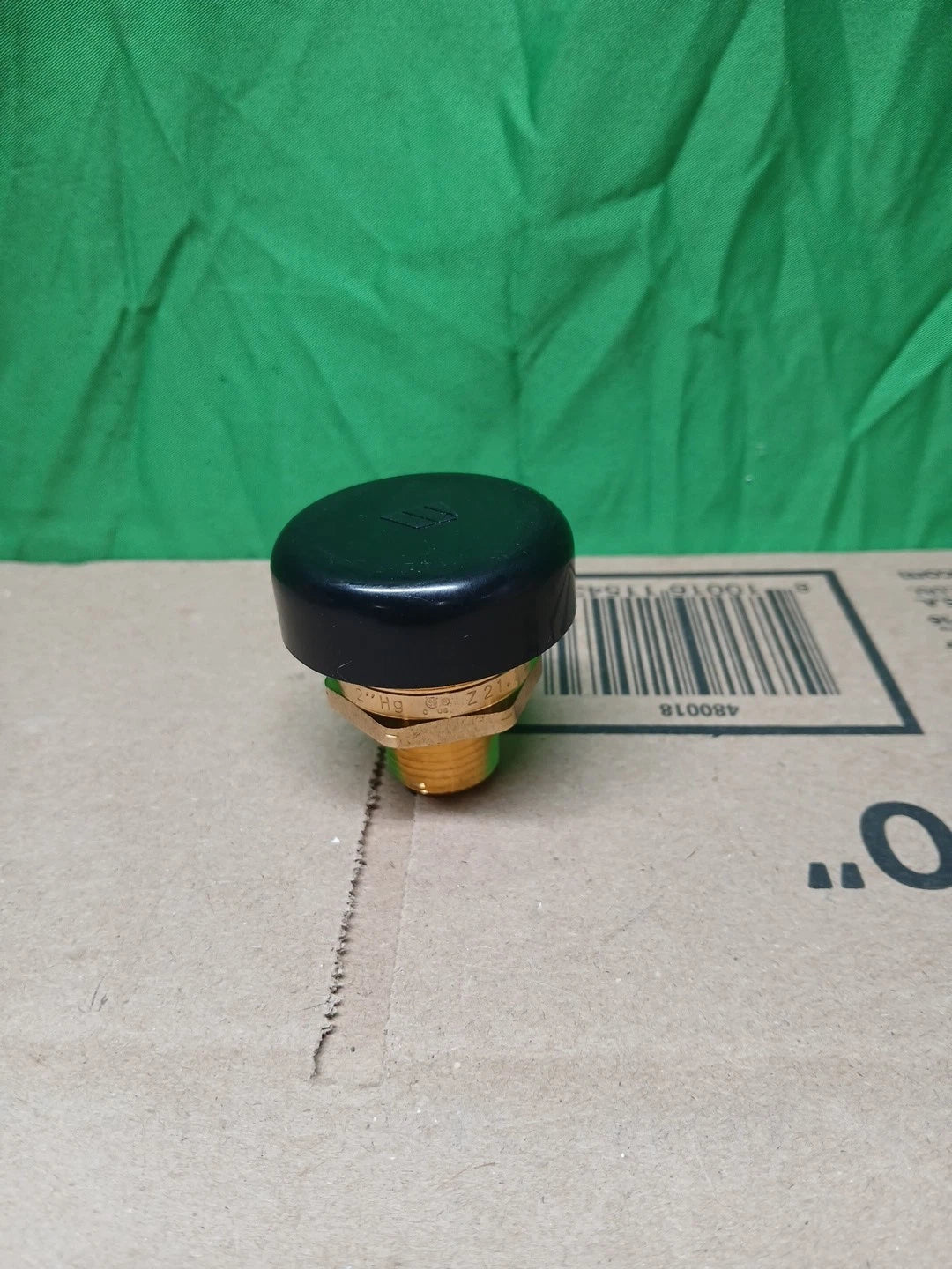 Watts 1/2-in Brass MNPT Pressure vacuum breaker