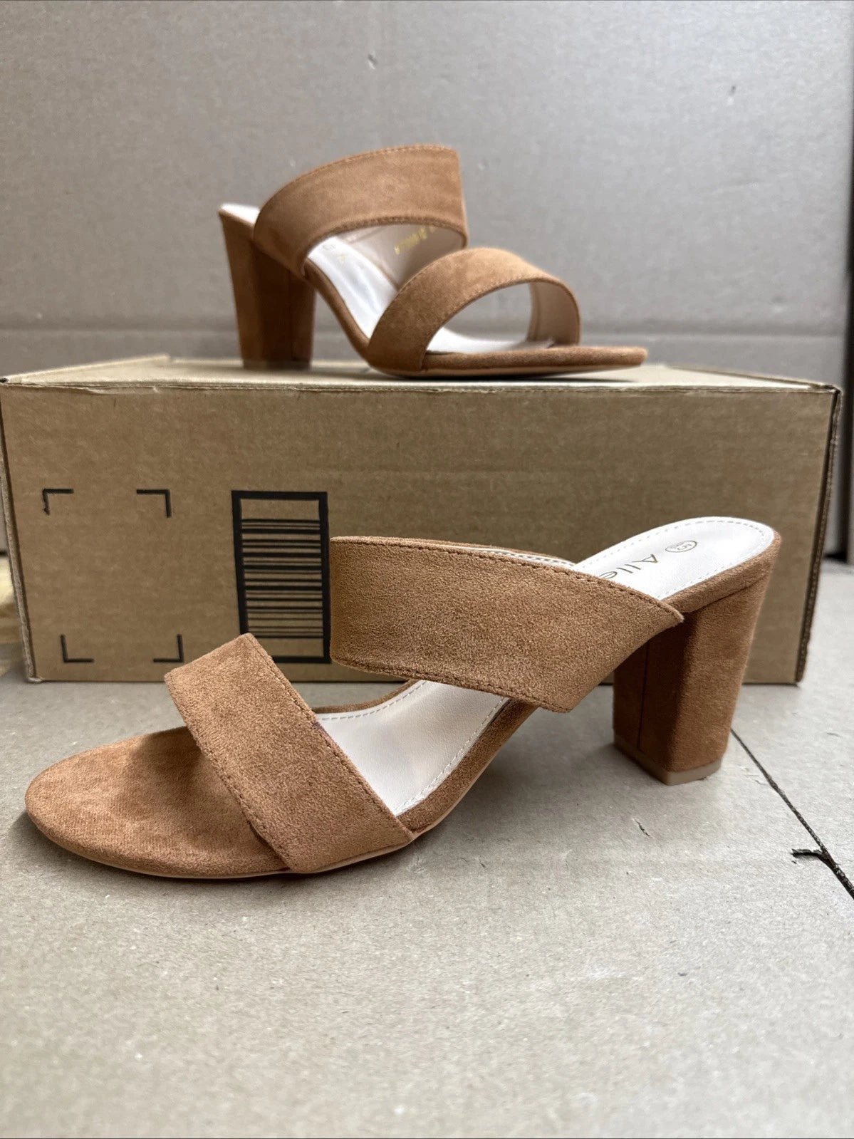 Allegra K women’s 8.5 Open Toe block heel slide sandals