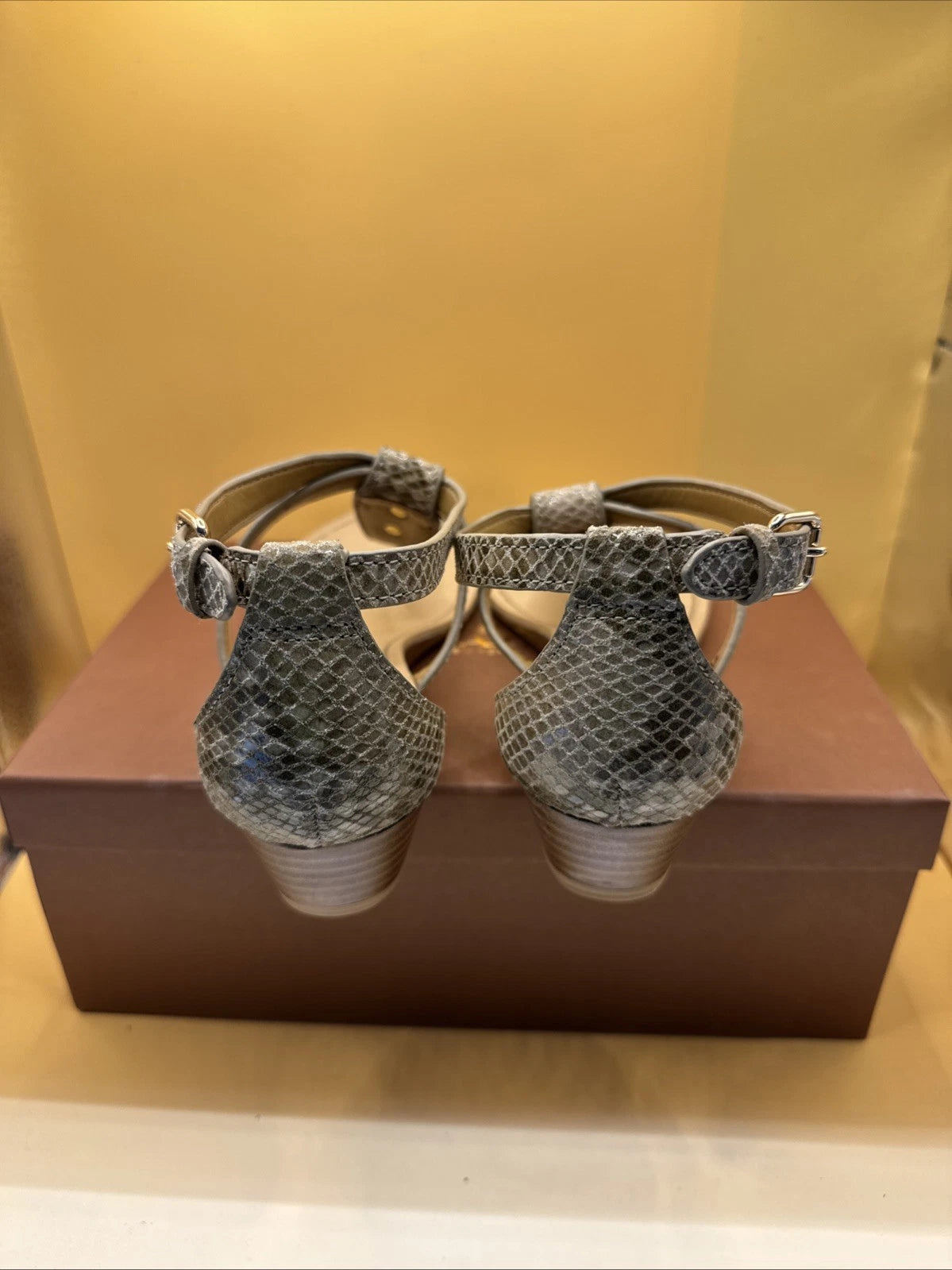 Coach New York Ingrid Natural Snake Print Sandals Size 7M Women's New With Box!