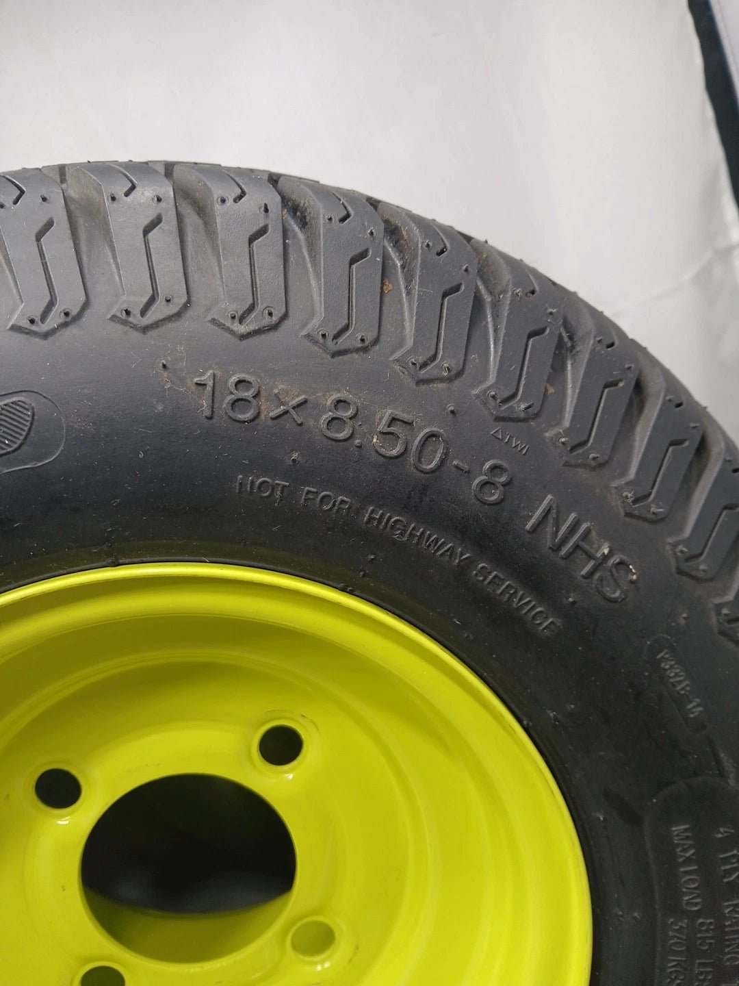 Rear Wheel And Tire For Ryobi Z54Li And Z42Li 80V Zero Turn Lawn Mower