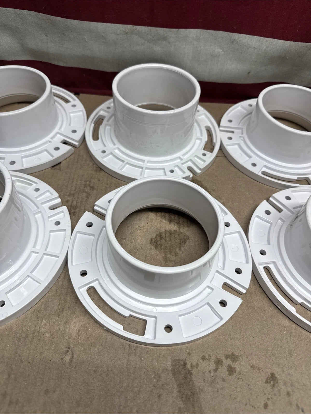 8pck 3" X 4" PVC CLOSET FLANGE NO PIPE STOP STANDARD PATERN New Open Box