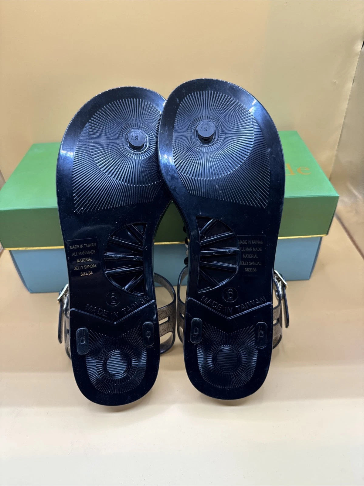 Kate Spade Size 6 Farrah Shiny Rubber Black Sandals