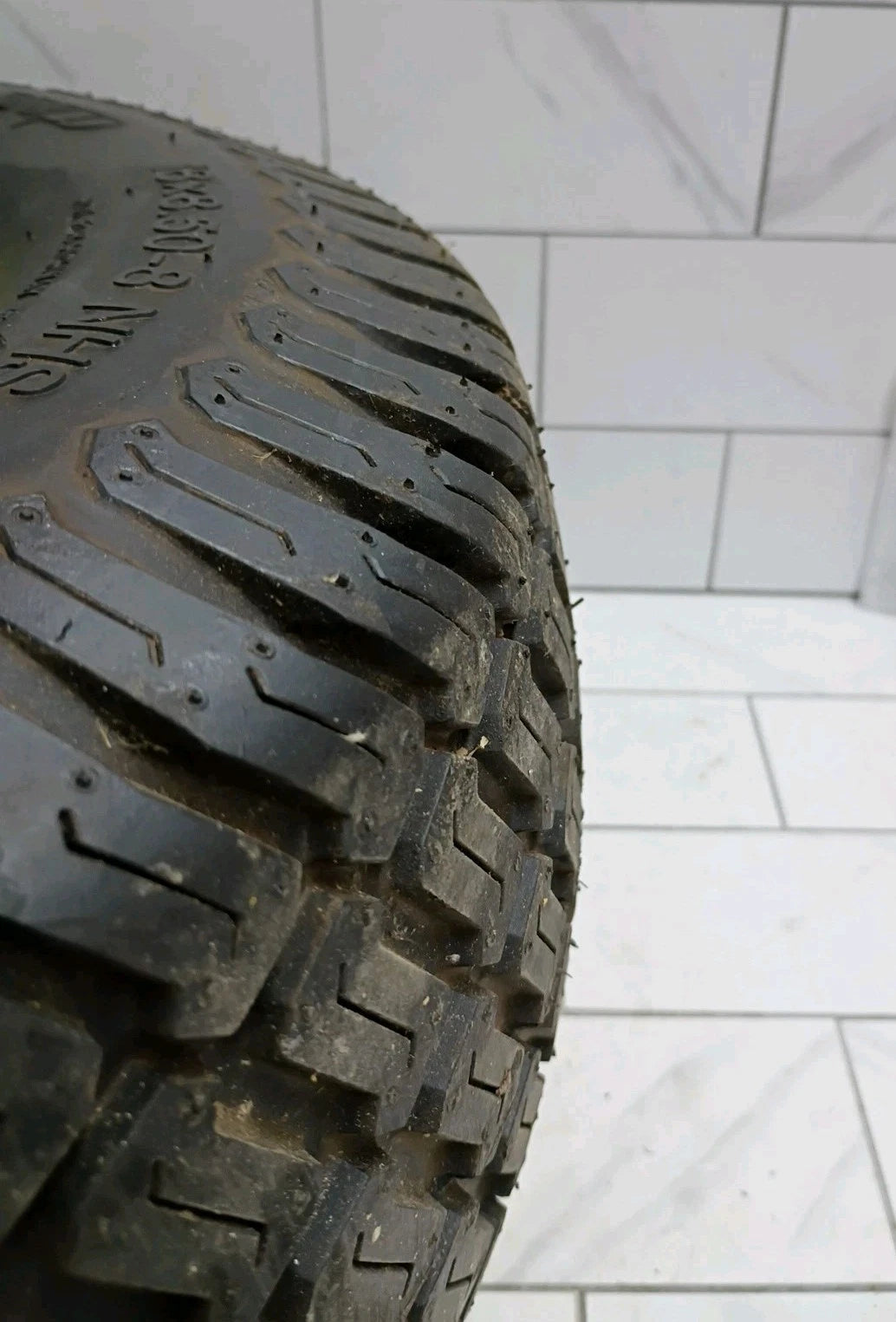 Rear Wheel Tire for Ryobi Z42Li 80V Riding Lawn Mower Rear Wheel Used
