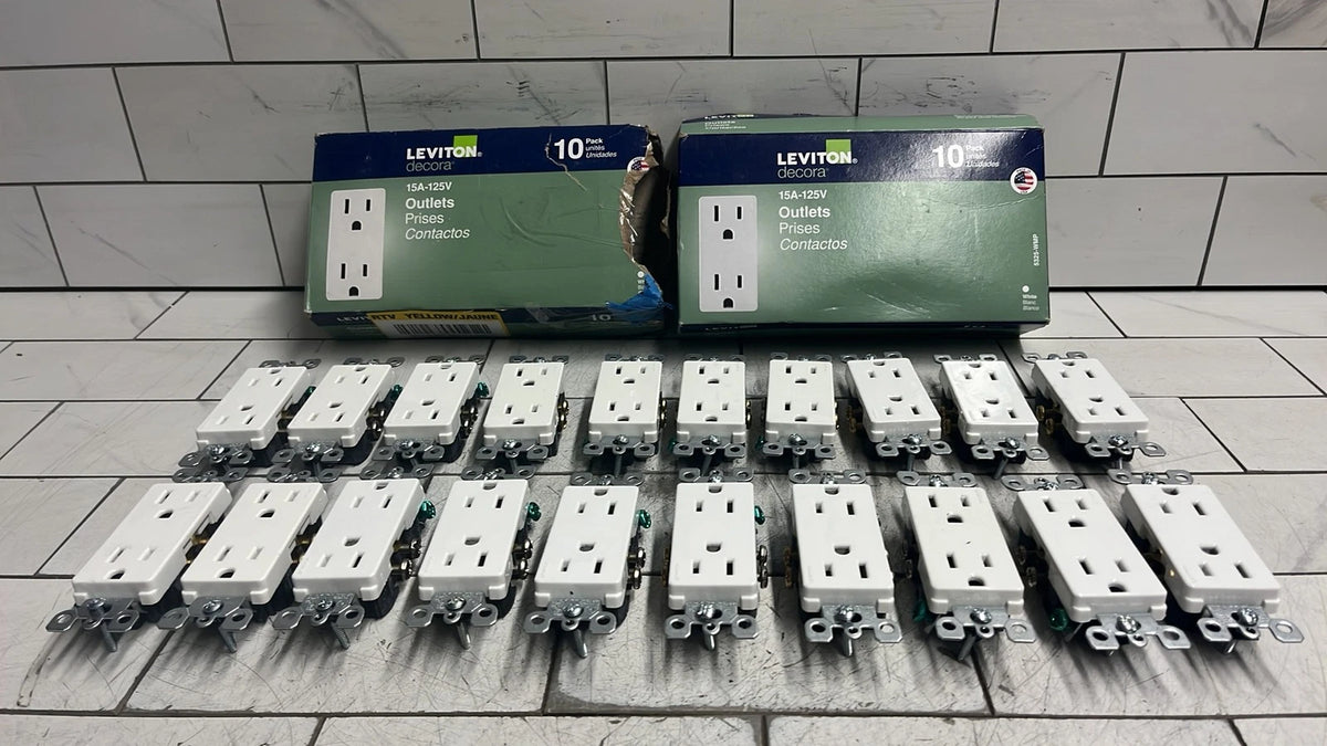20 pack Of 10 Leviton 5325-WMP Decora 15 Amp 125V Duplex Receptacle, White