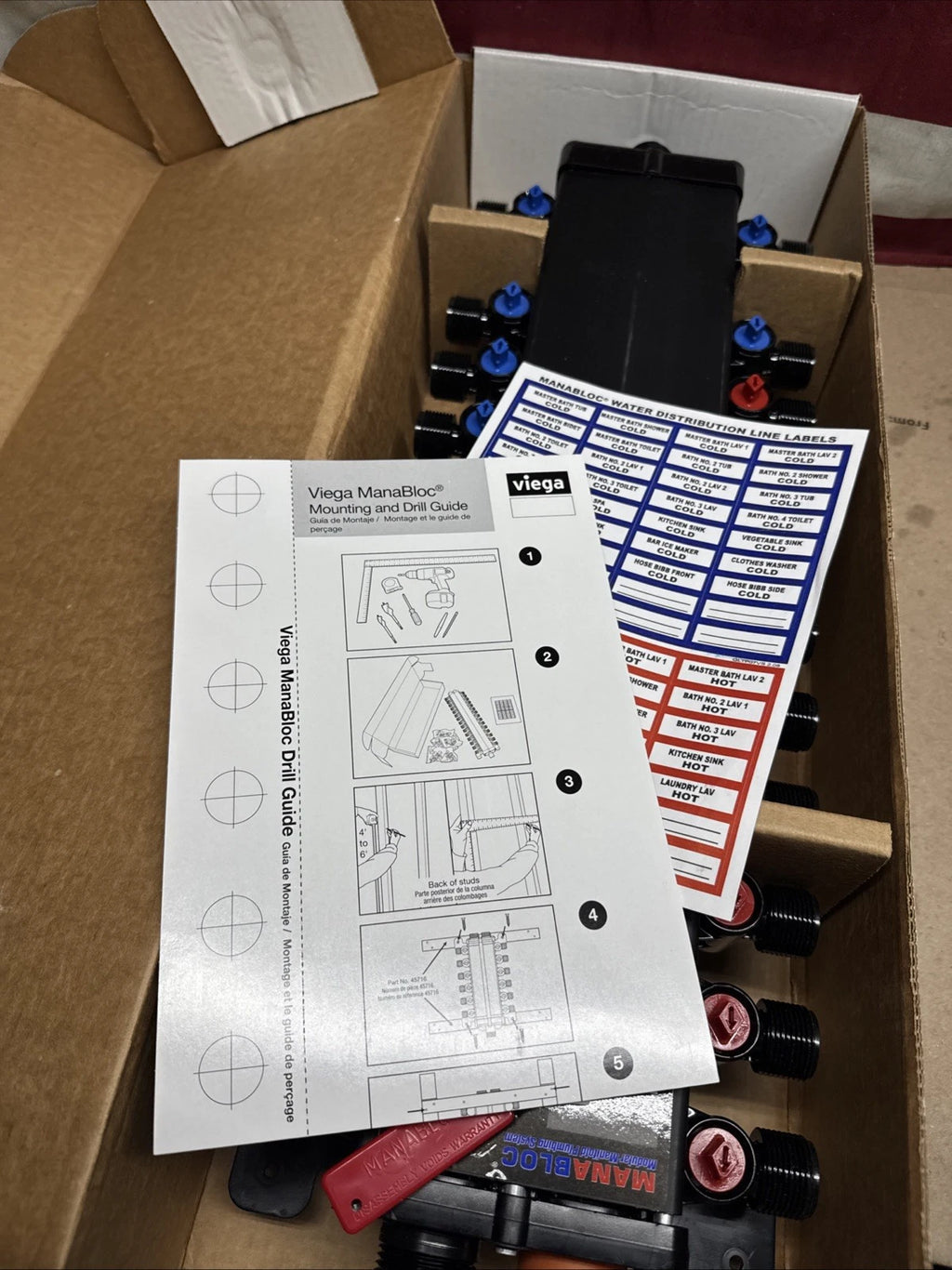Viega Manabloc 1/2” Press x 36 Port Distribution Manifold 14 Hot V5040.6
