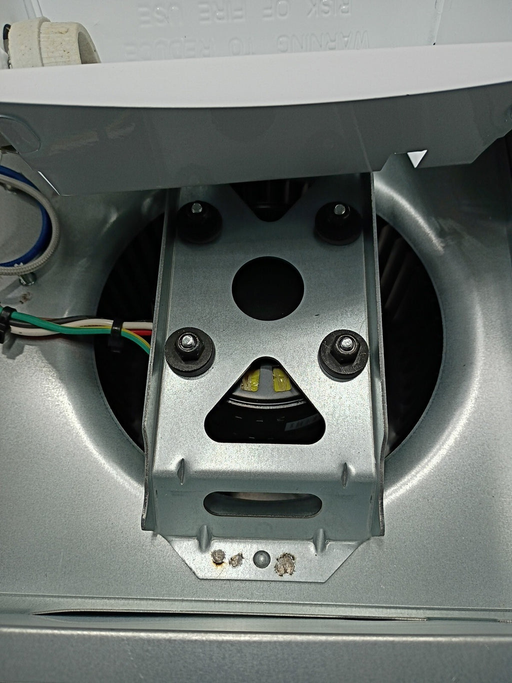 BROAN 765H110L 110 CFM Ceiling Bathroom Exhaust Fan Light and 1500-Watt Heater,