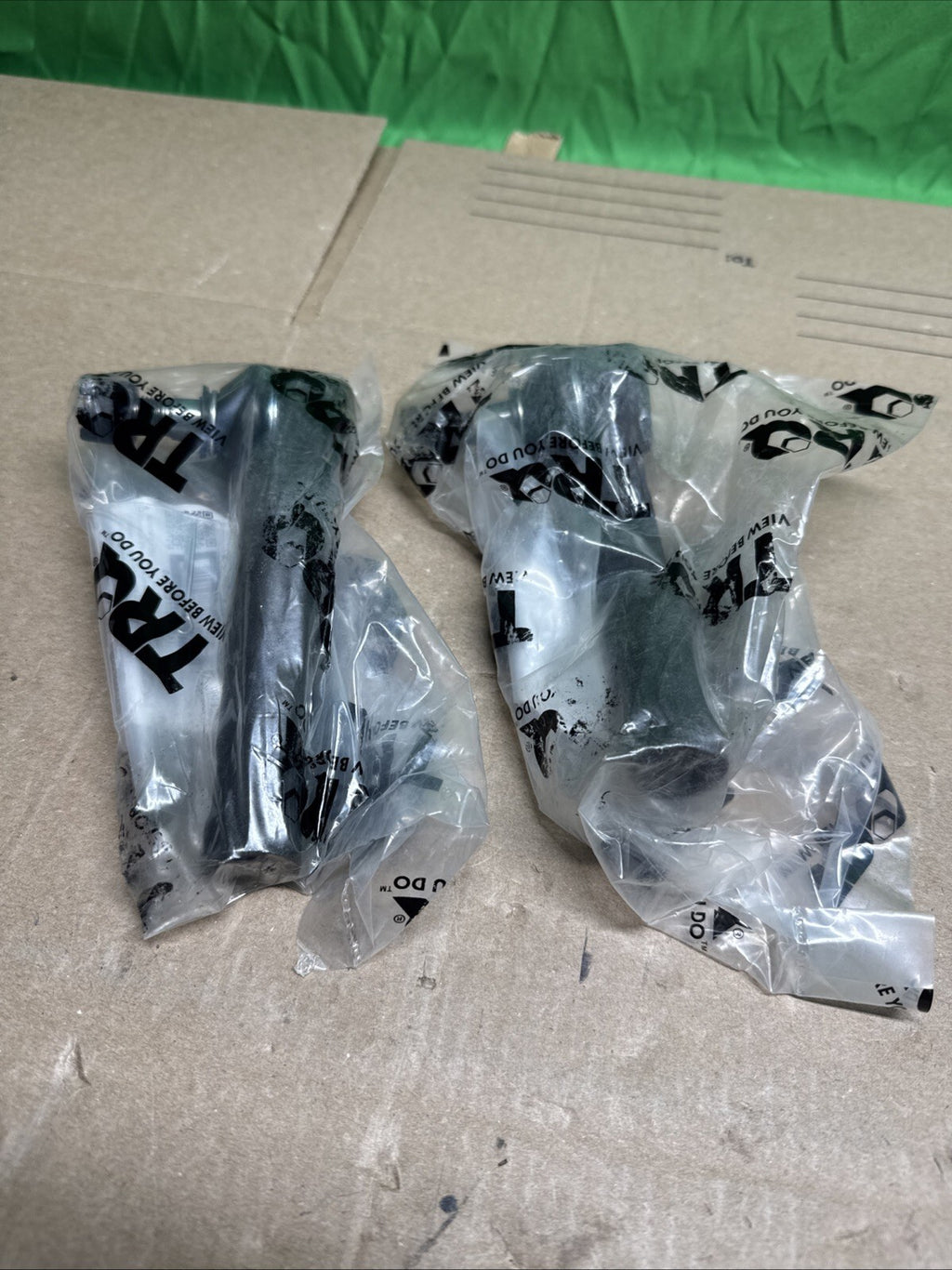 LOT OF 2 Steering Tie Rod End TRQ PSA68435