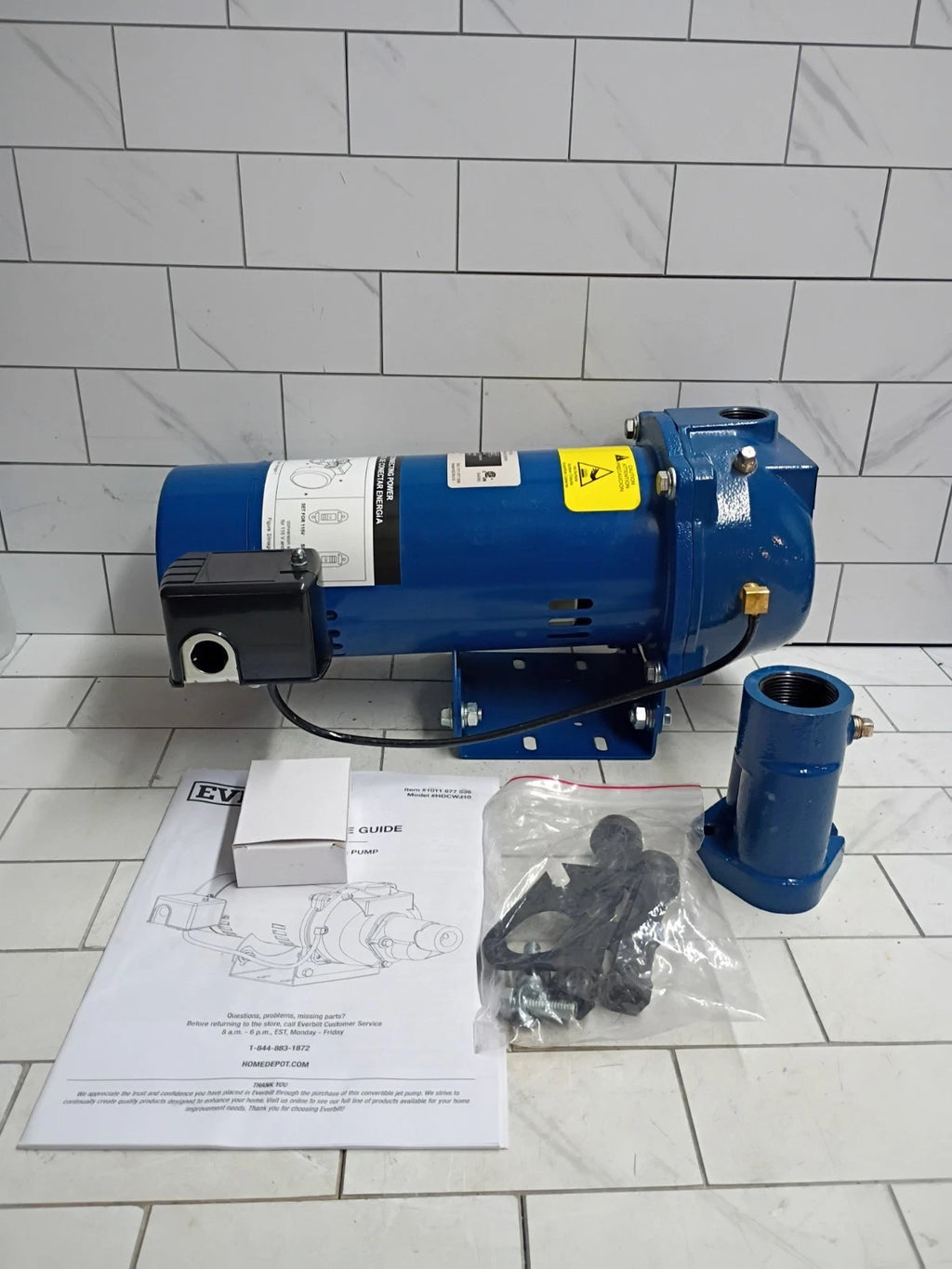 Everbilt 1 HP Professional Convertible Jet Pump. Open Box.