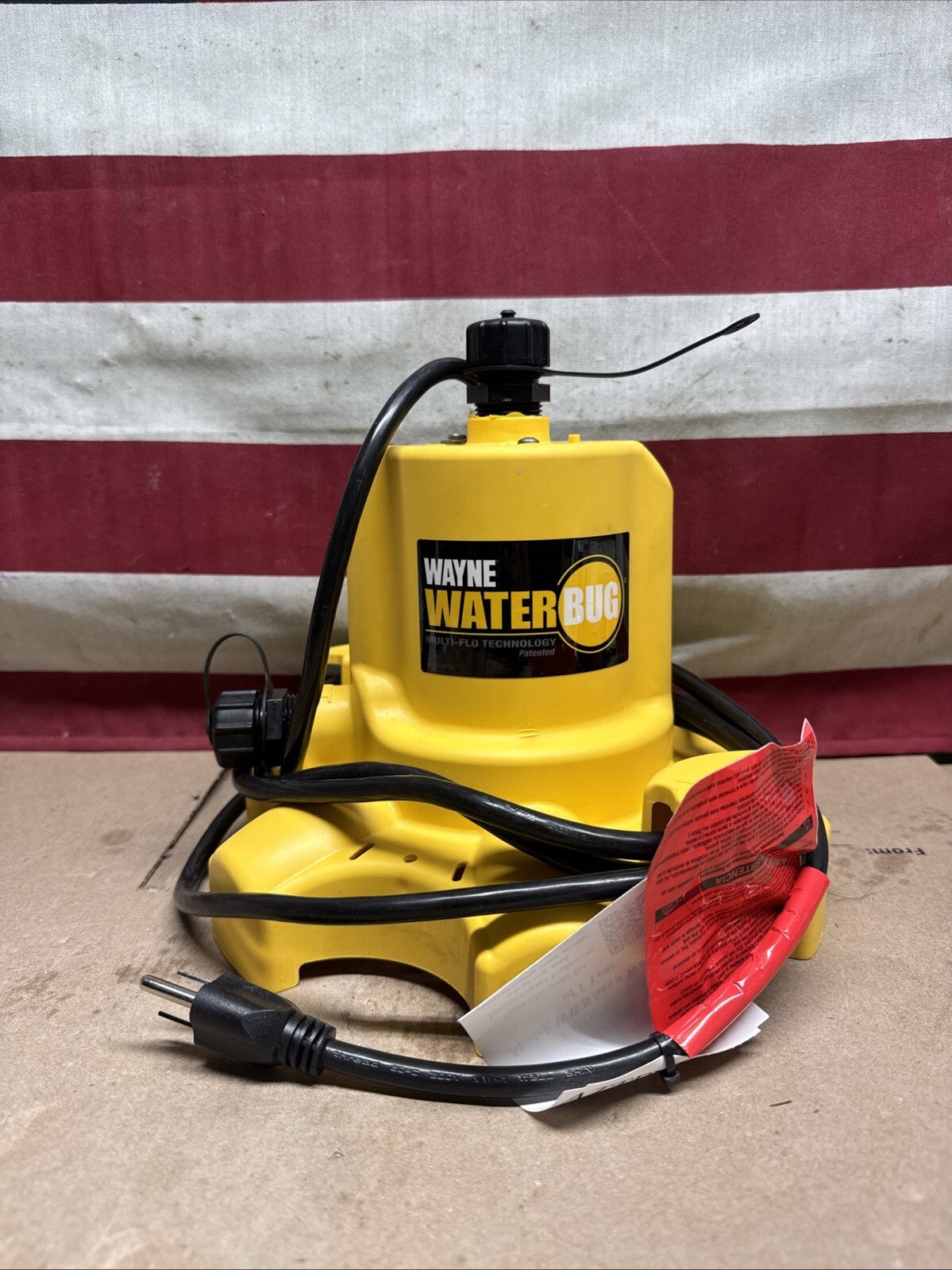 Wayne 1/6 HP WaterBUG Submersible Utility Pump with Multi-Flo Technology NOB,