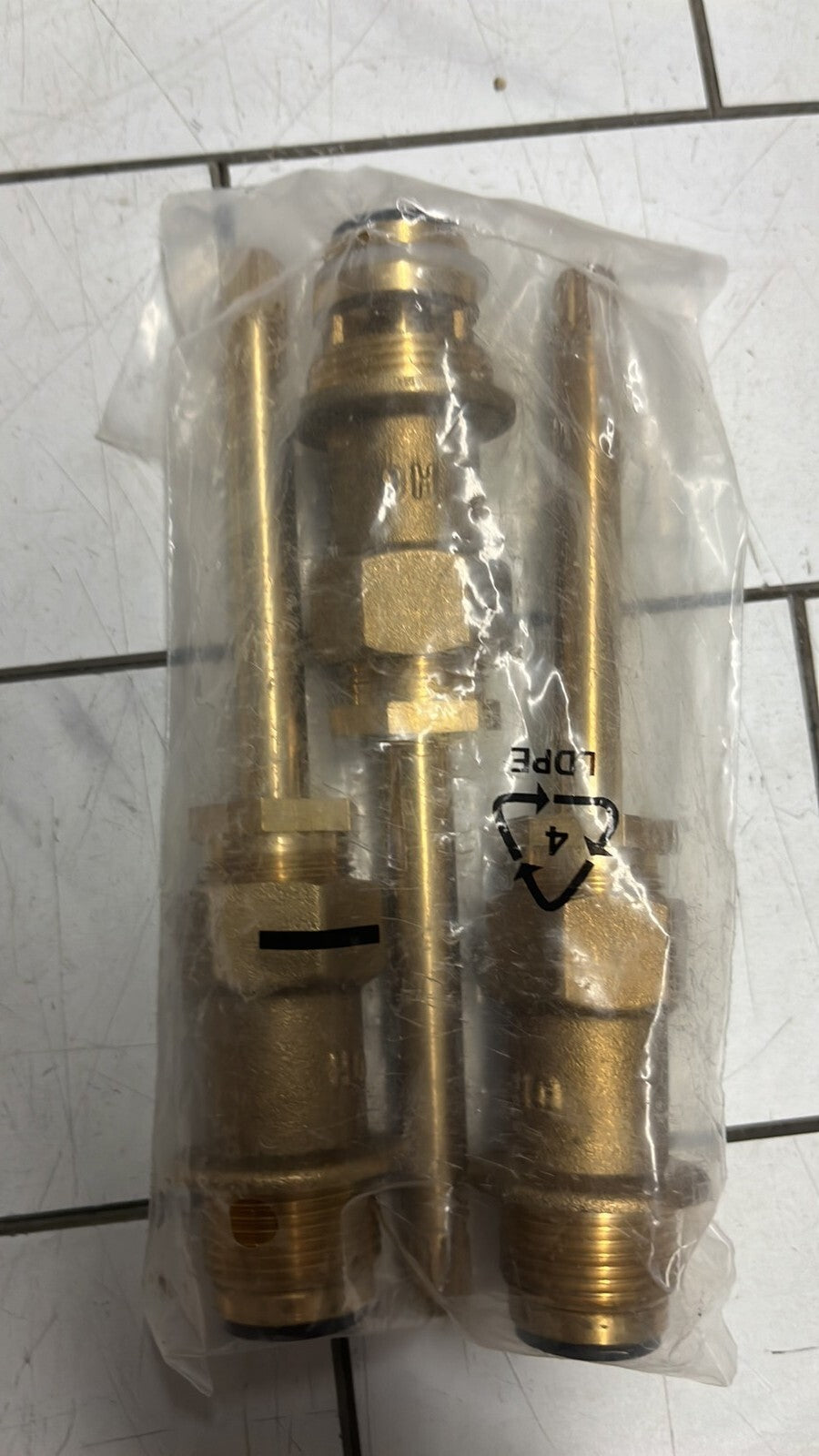 Danco 39630 Tub/Shower Remodeling Kit for Pfister Windsor OPEN BOX