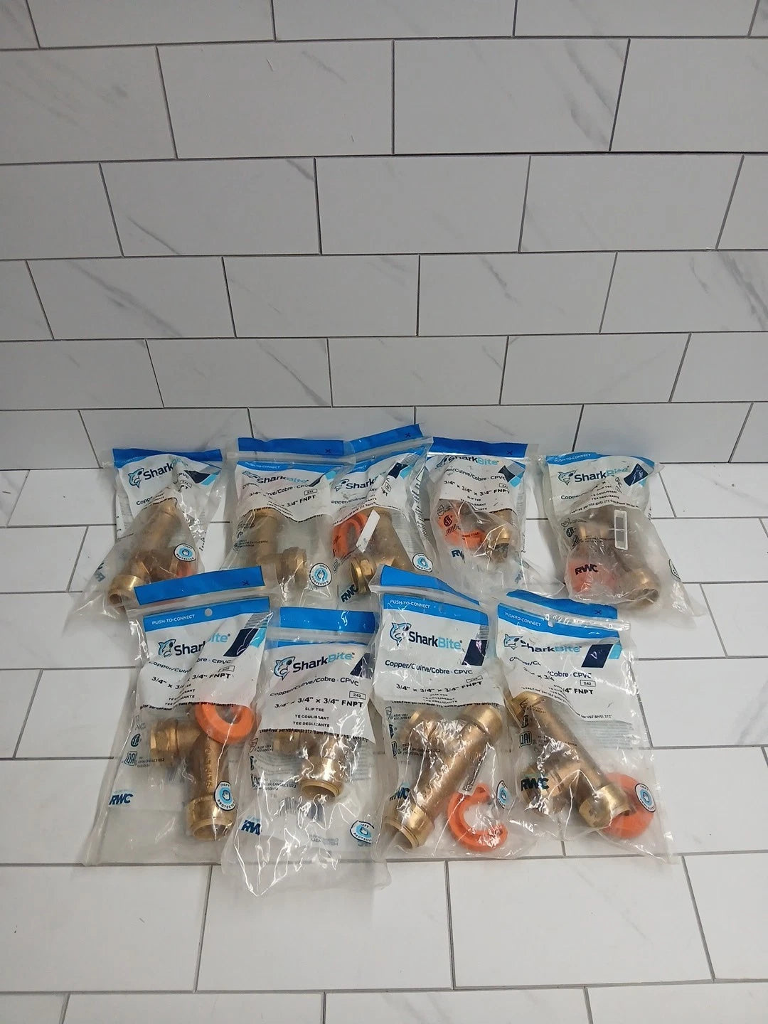 9pck SharkBite U3482LFA 3/4 in TEE Push-to-Connect x Push-to-Connect x FIP Brass