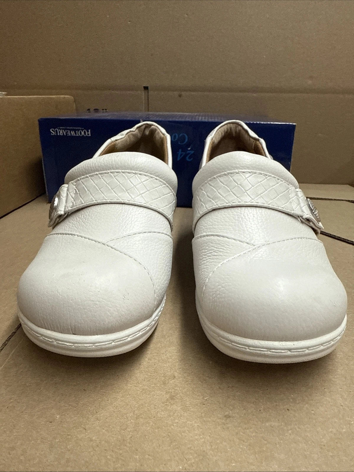 Women’s Nurse Mates Kris pillowTop lightweight Clog 8W White Leather
