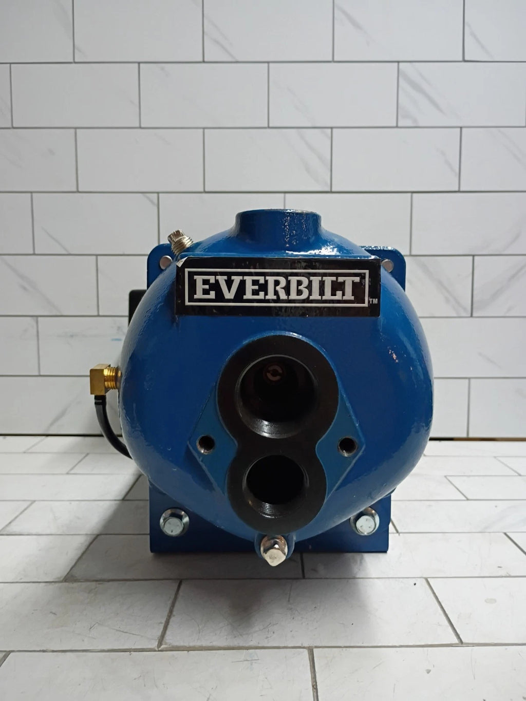 Everbilt HDCWJ10 1 HP Professional Convertible Jet Pump. NEW OPEN BOX READ DESCR