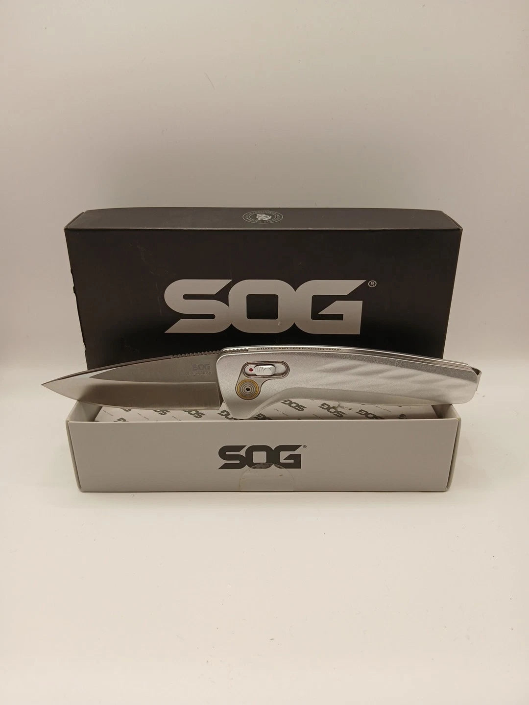 SOG One Zero AU Lock Knife Satin Aluminum (3.1" Chrome) - 15-73-03-57