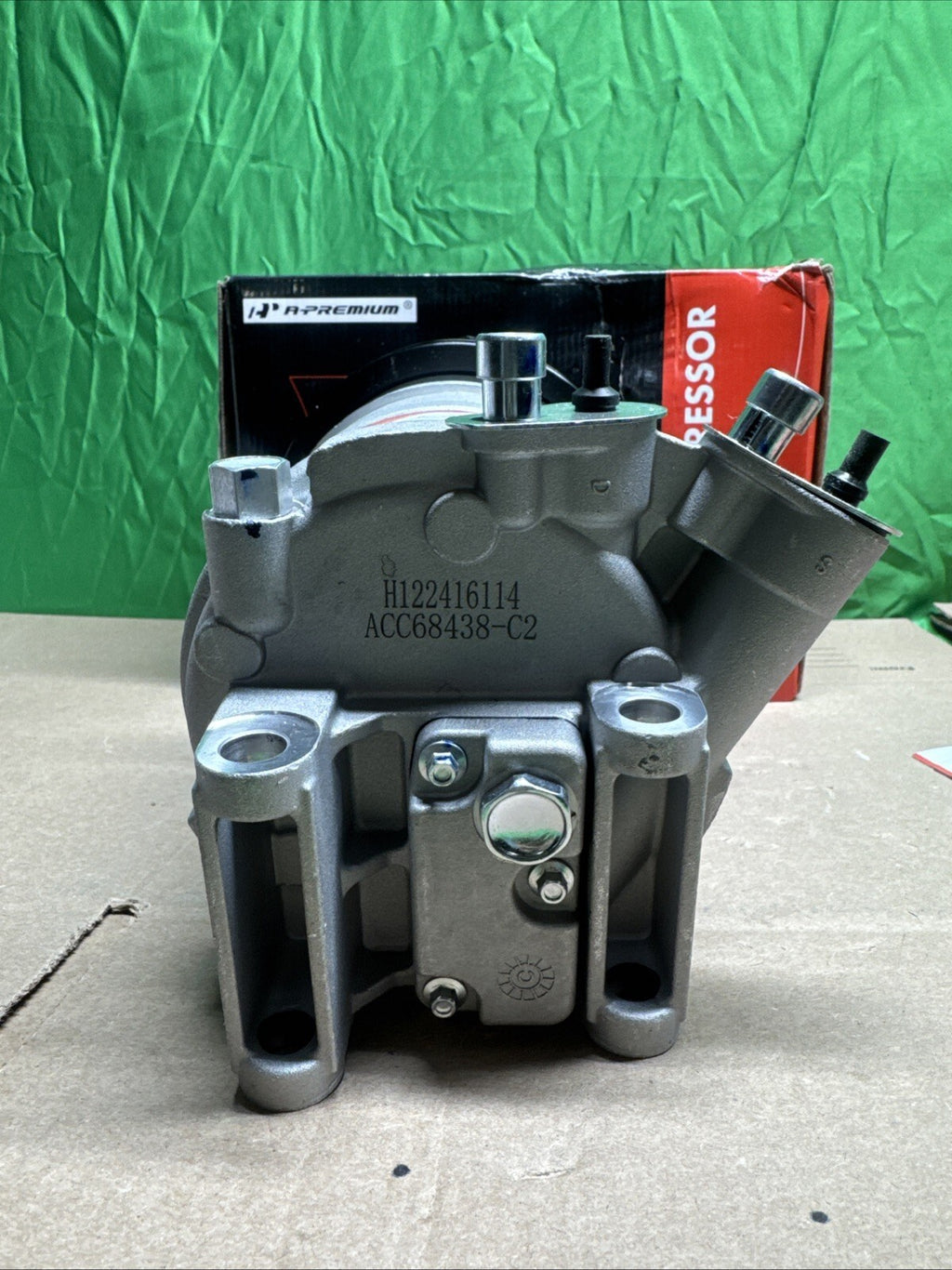 APremium A/C Compressor  ACC68438-C2 –     6 Groove