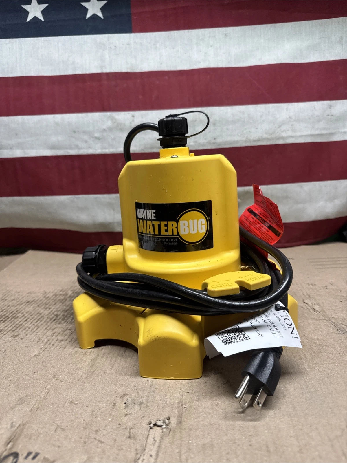 Wayne 1/6 HP WaterBUG Submersible Utility Pump with Multi-Flo Technology USED/
