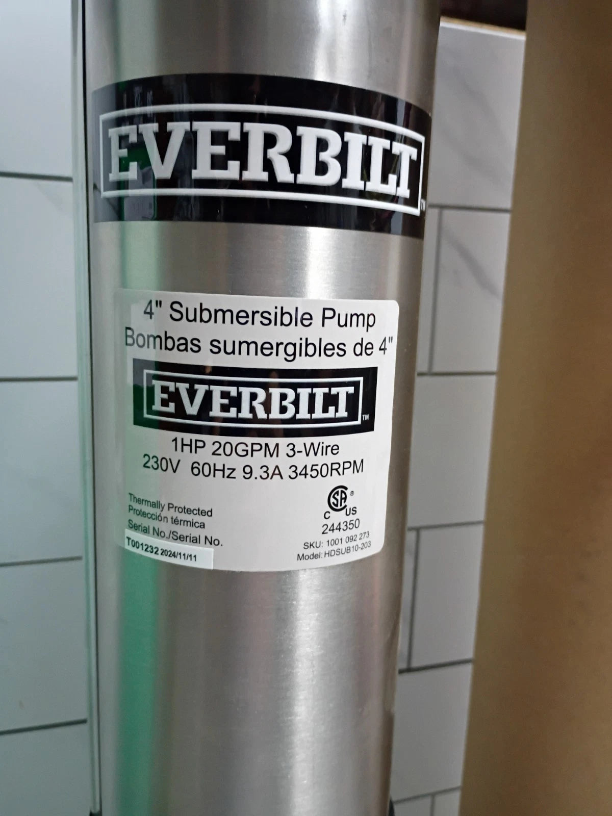 Everbilt 1HP Submersible 3-Wire 20GPM Deep Well Pump HDSUB10-203 NEW OPEN BOX