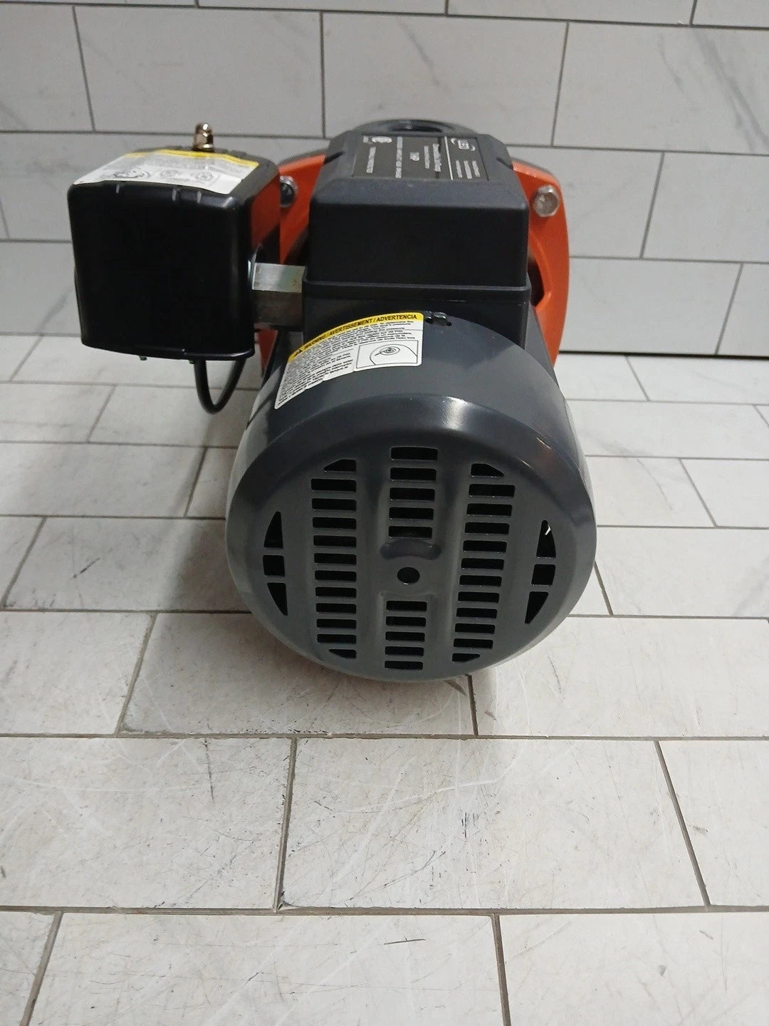 LEO UDPm100-1. 1HP Convertible Well Jet Pump New Open Box