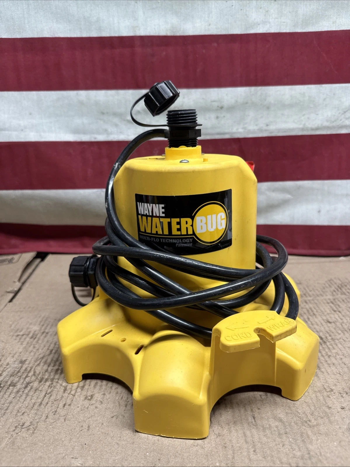 Wayne 1/6 HP WaterBUG Submersible Utility Pump with Multi-Flo Technology USED.
