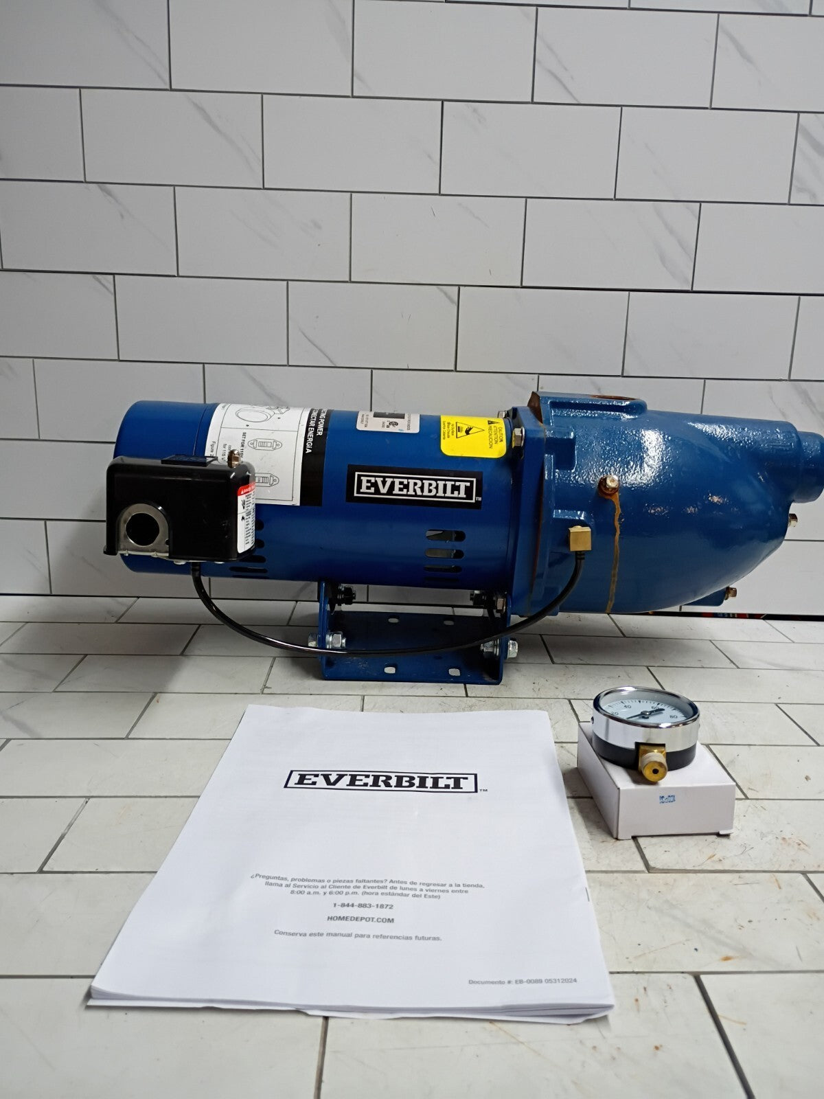 Everbilt 3/4 HP Cast Iron Shallow Well Jet Pump HDSWJ7 as is, For Parts.