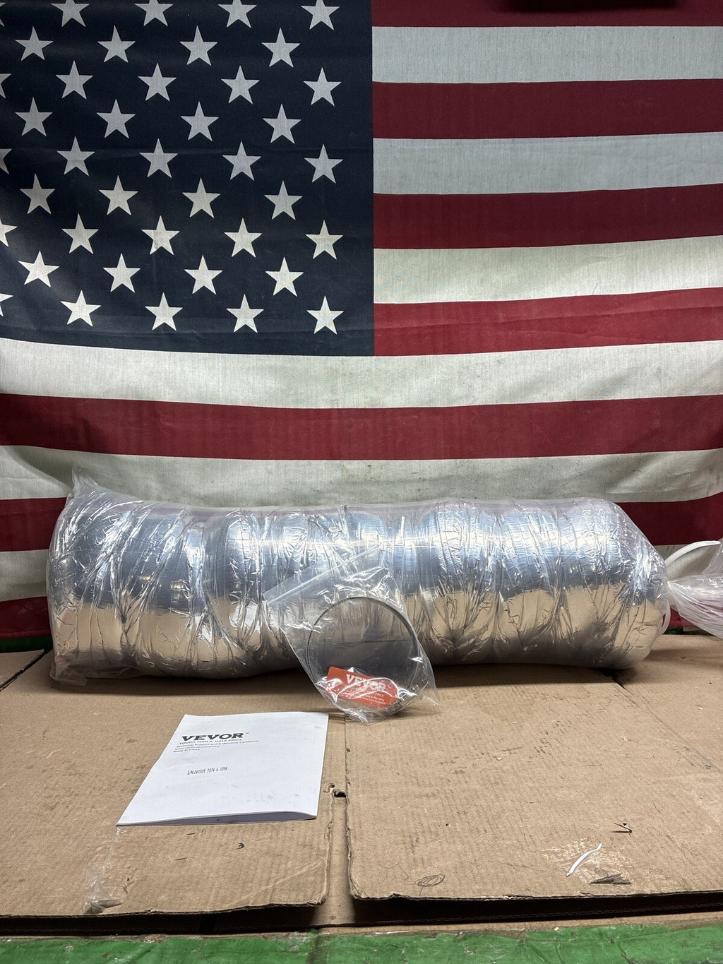 VEVOR Dryer Vent Hose, 4'' Insulated Flexible Duct 25FT Long with 2 Duct Clamps