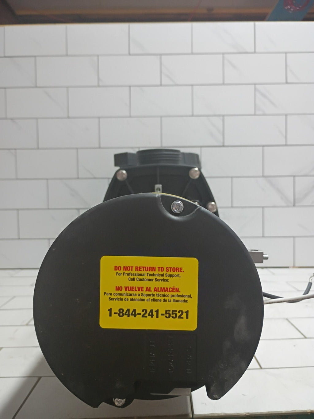 Everbilt SPP10002-2SP  1HP Pool Pump 2 Speed 230V ***NO UNIONS*** OPEN BOX