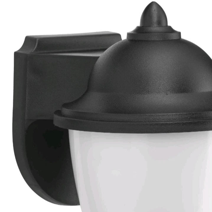 2 Pck Hting P584431 Polycarbonate Outdoor 6inch Width X 83/4inch Height Black OB