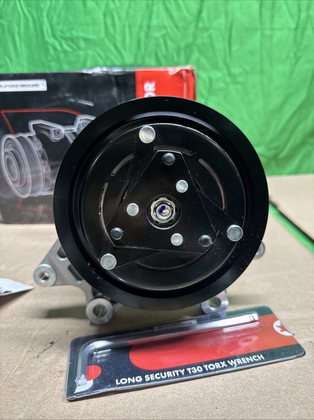 APremium A/C Compressor  ACC68438-C2 –     6 Groove