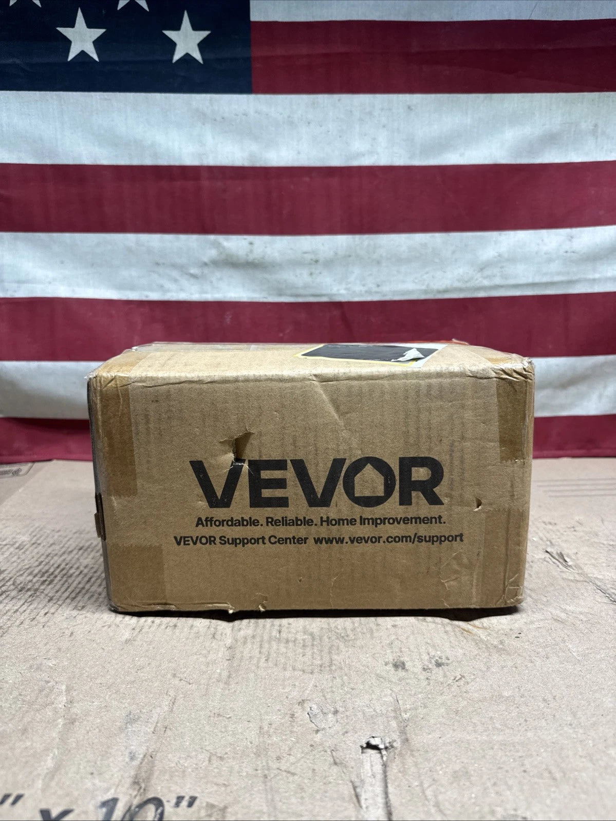 VEVOR 12V Diaphragm Pump 3GPM 11.36 L/min 3-Chamber Water Pump Pressure Switch