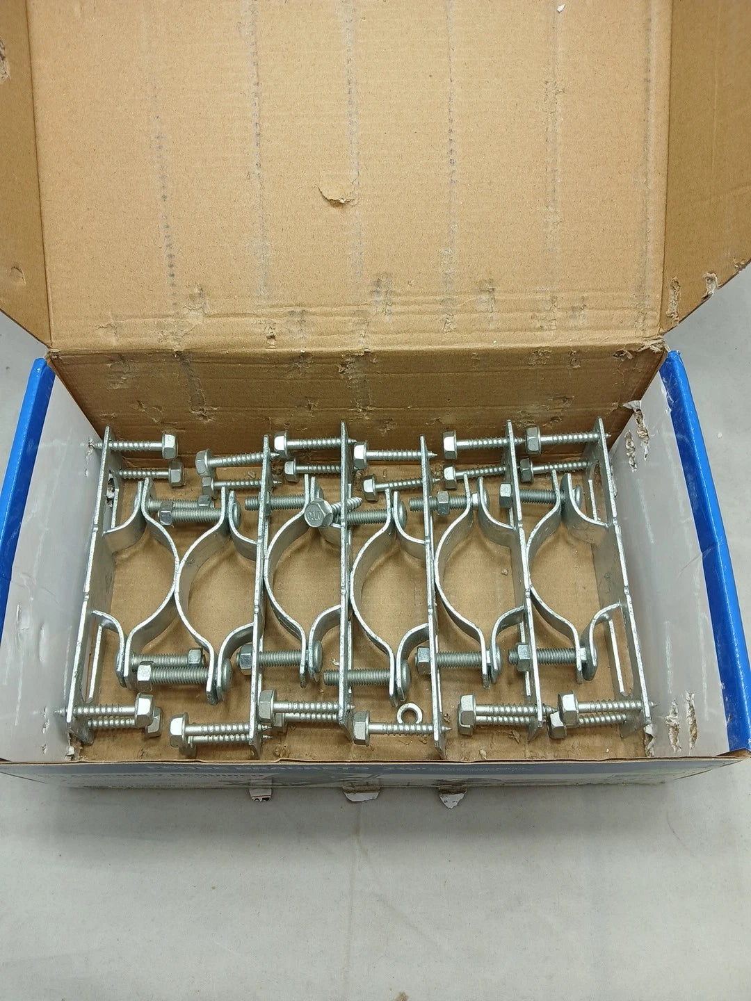 12-Pack of OZCO Lot of Ozco 52212 WAP-OZ Fence Brackets 2-3/8"