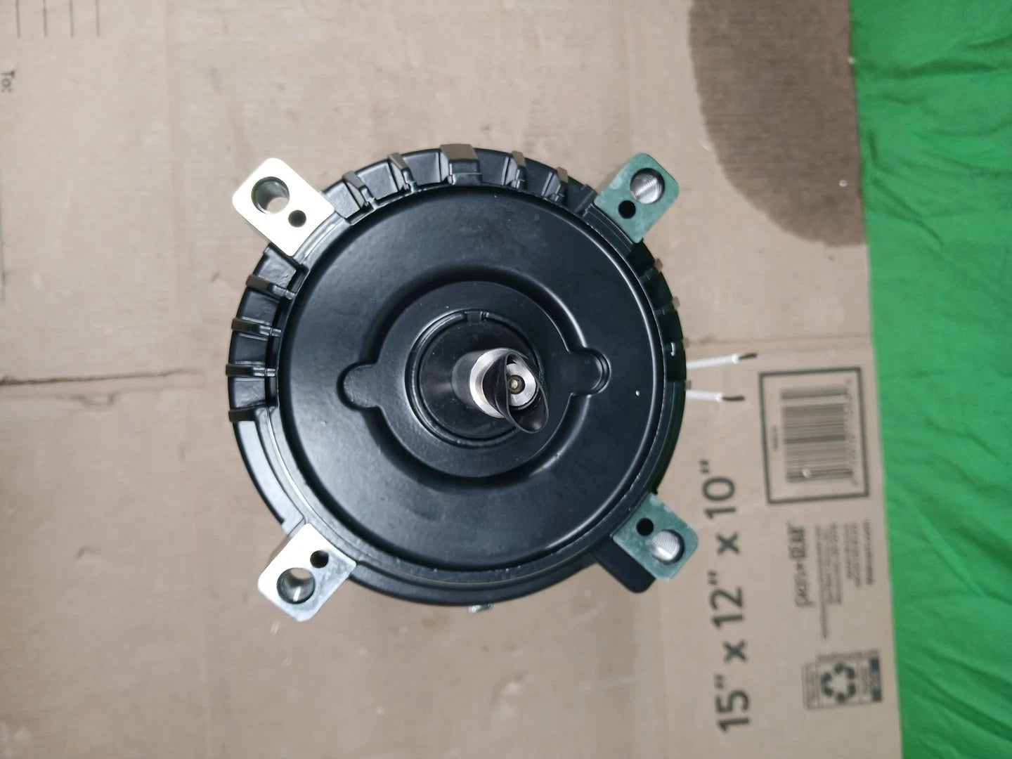VEVOR 0.75HP Pool Pump Motor, 3450 RPM High Speed, 115V (8 Amps) / 230V (4...